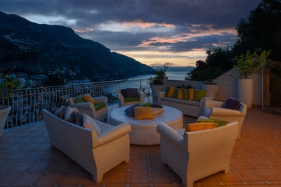 Luxury Villa Photo #6