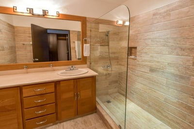 Luxury Villa Photo #25