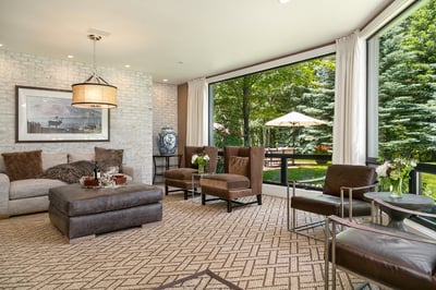 Luxury Villa Photo #16