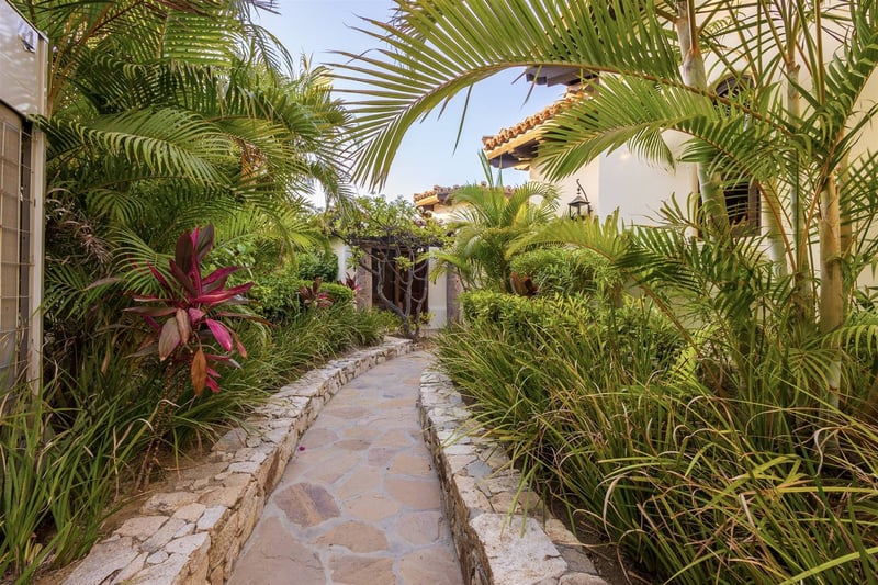 Casa Lomboy