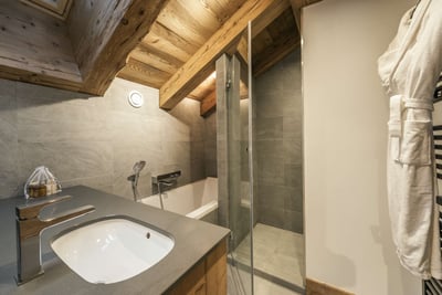 Luxury Villa Photo #32