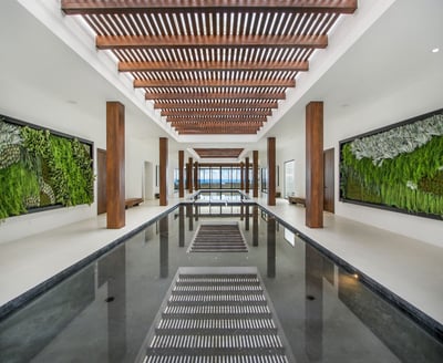 Luxury Villa Photo #29