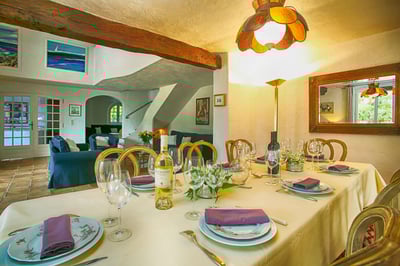 Luxury Villa Photo #15