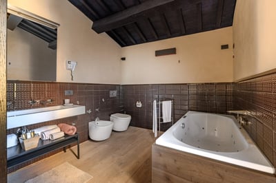 Luxury Villa Photo #36