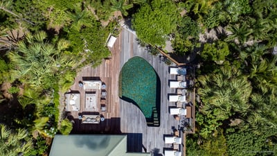 Luxury Villa Photo #4