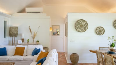 Luxury Villa Photo #14