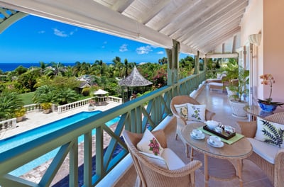 Luxury Villa Photo #9