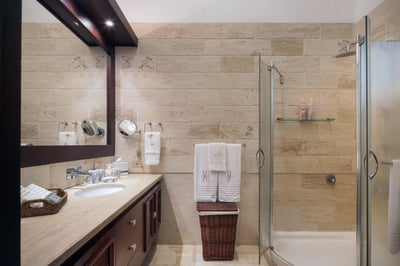 Luxury Villa Photo #33
