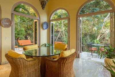 Luxury Villa Photo #14