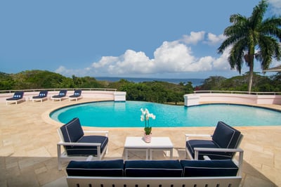 Luxury Villa Photo #3