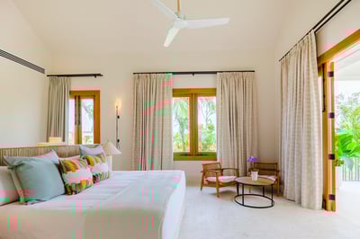 Luxury Villa Photo #27