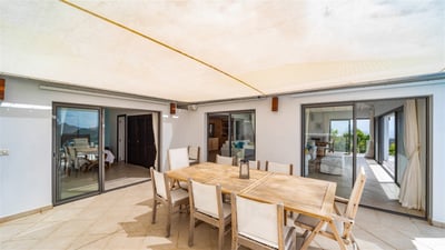 Kitchen & Dining Areas