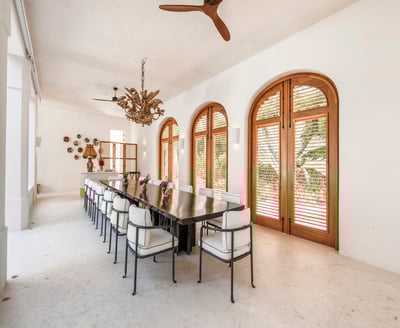 Luxury Villa Photo #33