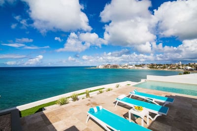 Luxury Villa Photo #6