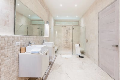 Luxury Villa Photo #43