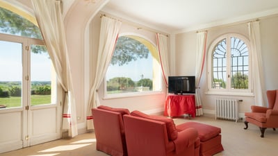 Luxury Villa Photo #38