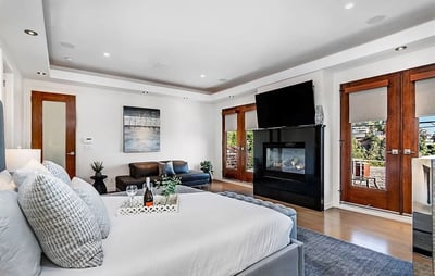 Luxury Villa Photo #18