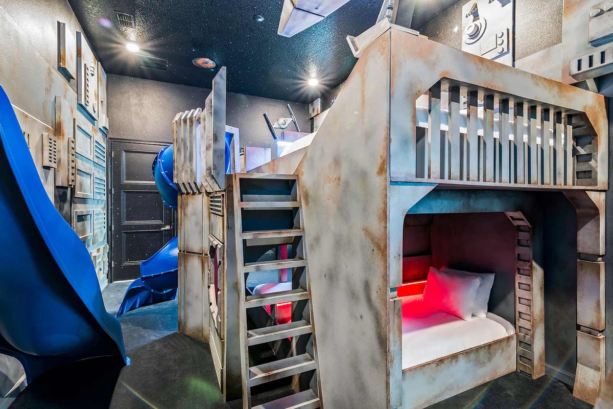 Space Land at Villatel Village Solterra