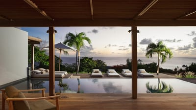 By Night: Modern and chic outdoor lightings. Great sunsets. 