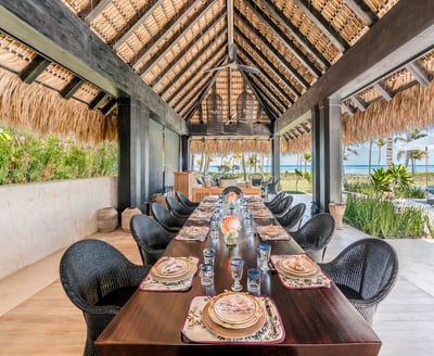 Luxury Villa Photo #21