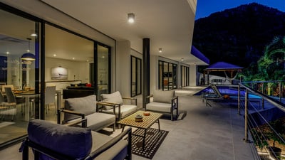 Luxury Villa Photo #13