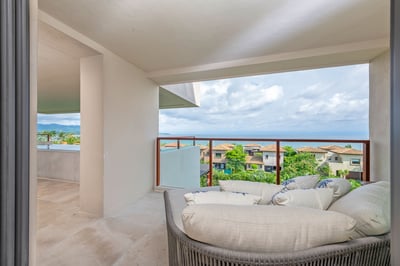 Luxury Villa Photo #55