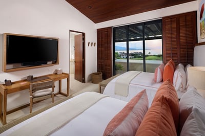 Luxury Villa Photo #34