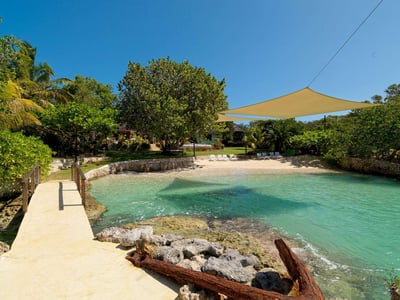 Luxury Villa Photo #20
