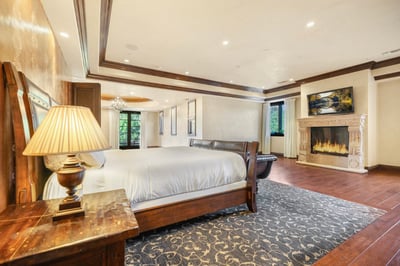 Luxury Villa Photo #31