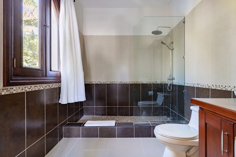 Colonial Beach Villa