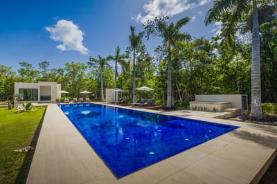 Luxury Villa Photo #5