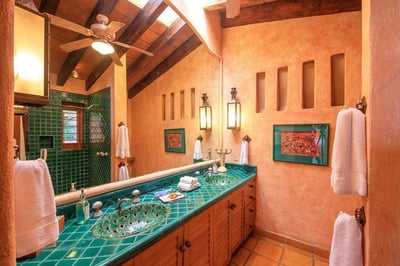 Luxury Villa Photo #18