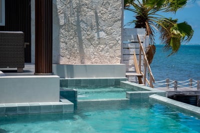 Luxury Villa Photo #7