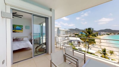 Luxury Villa Photo #22