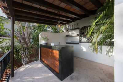 Luxury Villa Photo #45