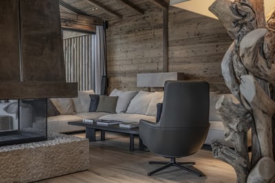 Upper Chalet