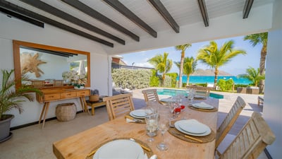 Luxury Villa Photo #19