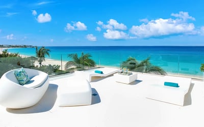 Luxury Villa Photo #13
