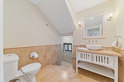 Luxury Villa Photo #36