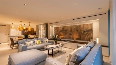 Luxury Villa Photo #28