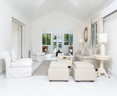 Luxury Villa Photo #9