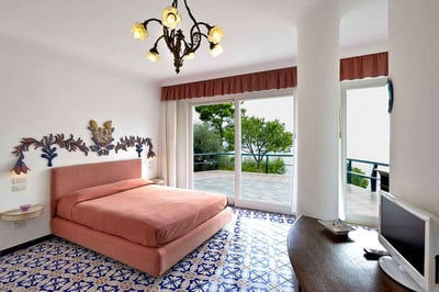 Luxury Villa Photo #12
