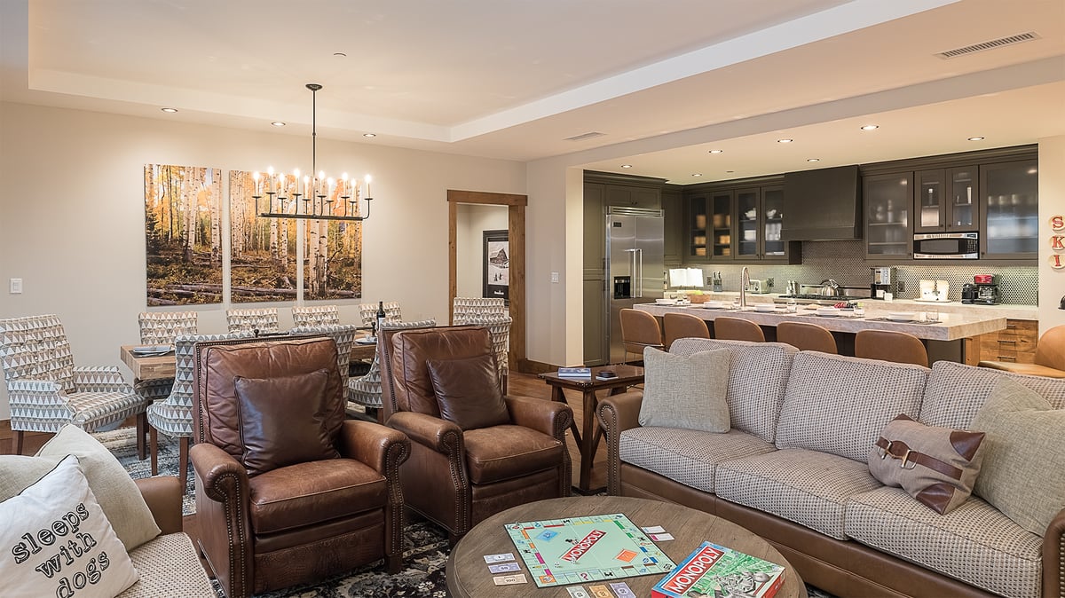 Mount Zirkel Residence