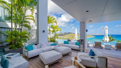 Luxury Villa Photo #19
