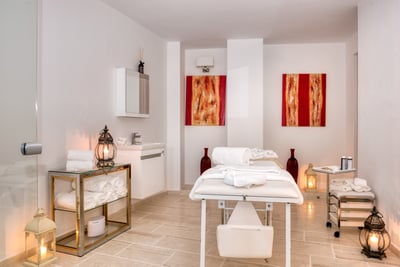 Luxury Villa Photo #42