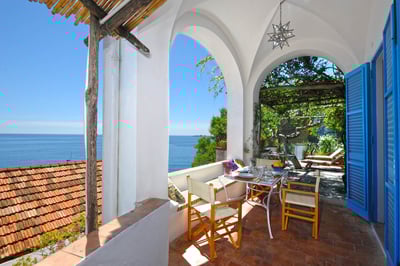 Luxury Villa Photo #4
