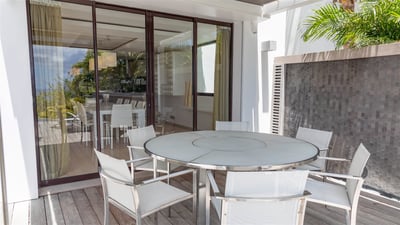 Luxury Villa Photo #27