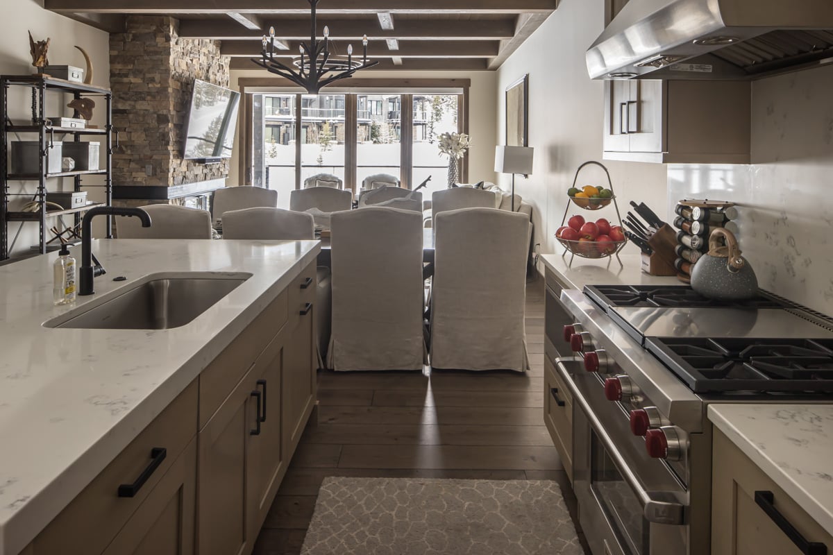Gateway Condo | 15 Wildwood