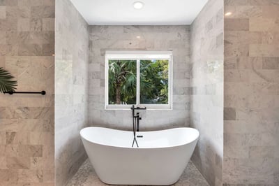 Luxury Villa Photo #43
