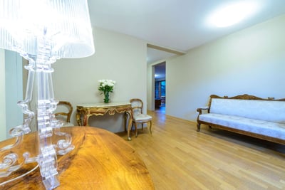 Luxury Villa Photo #22